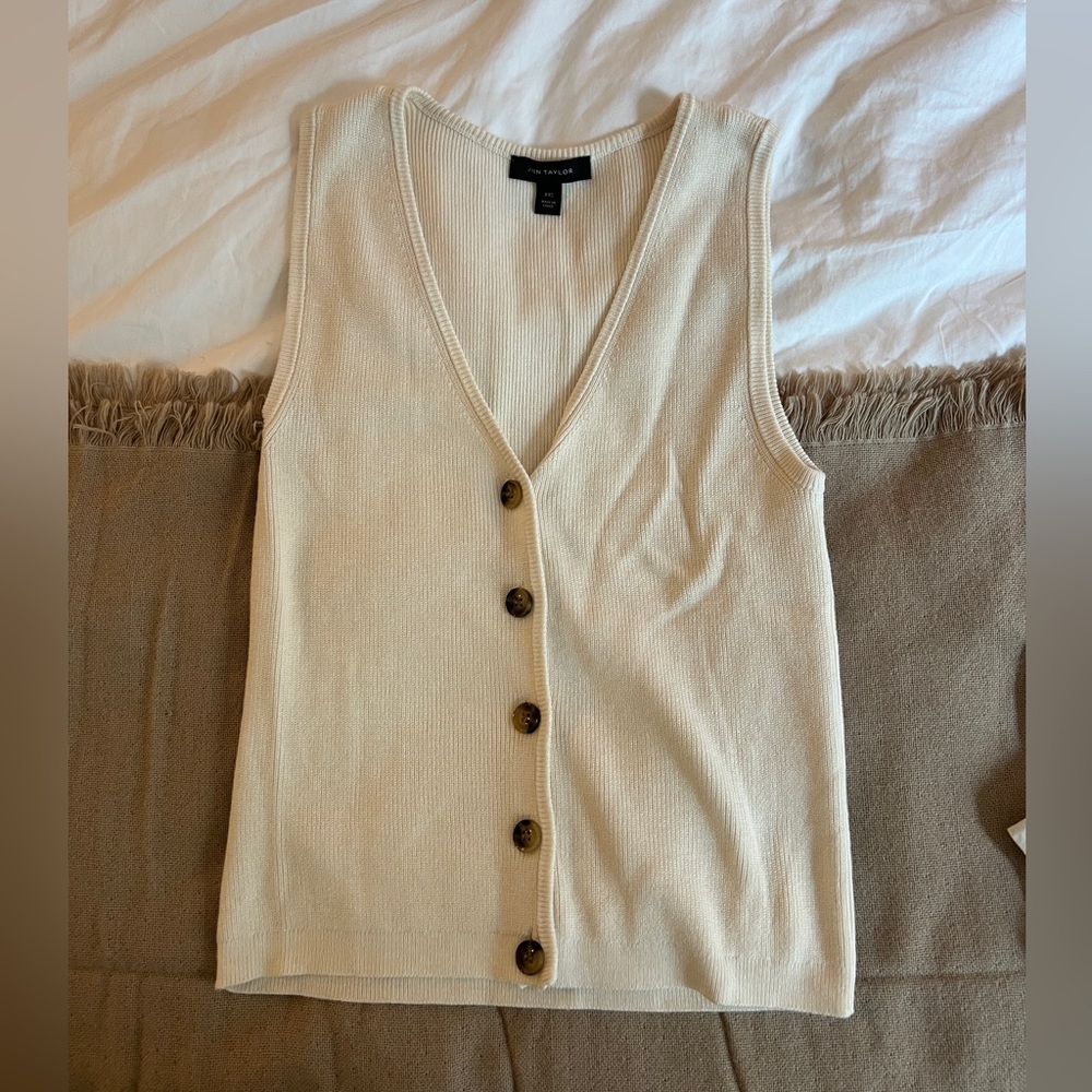 Ann Taylor Sleeveless Top